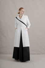 Load image into Gallery viewer, Y2K Alaïa White Pleated A-line Trench Coat
