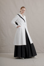 Load image into Gallery viewer, Y2K Alaïa White Pleated A-line Trench Coat
