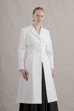 Load image into Gallery viewer, Y2K Alaïa White Pleated A-line Trench Coat
