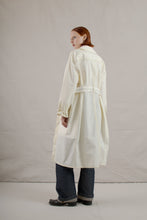 Load image into Gallery viewer, 2010&#39;s Hermès Ivory Cotton Trench Coat
