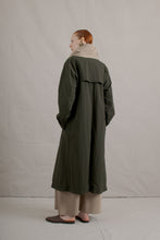 Load image into Gallery viewer, Y2K Issey Miyake Green Raincoat
