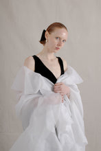 Load image into Gallery viewer, Spring/Summer 1982 Christian Dior Haute Couture White Ruffled Shawl
