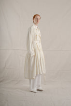 Load image into Gallery viewer, 1990&#39;s Donna Karan White Duster
